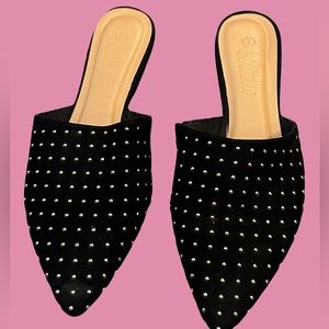 Black flats